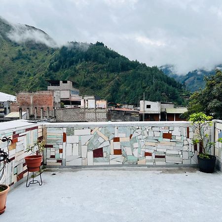 Tiny Apartment In The City Rooftop Terrace Baños Eksteriør bilde