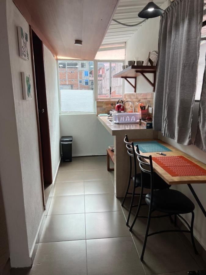 Tiny Apartment In The City Rooftop Terrace Baños Eksteriør bilde