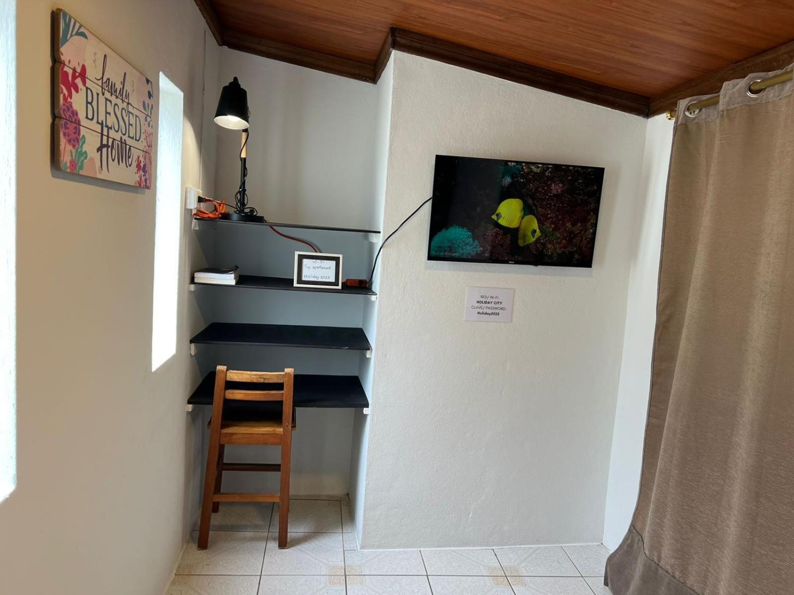 Tiny Apartment In The City Rooftop Terrace Baños Eksteriør bilde